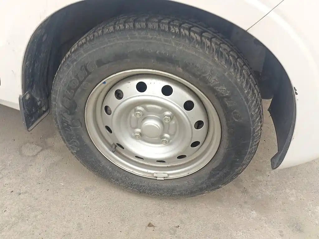 Wuling Hongguang V — миниатюра 24