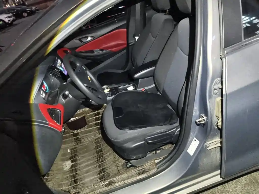 Chevrolet Cruze — миниатюра 11