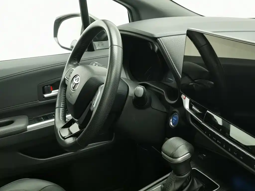 Toyota Sienna — миниатюра 22
