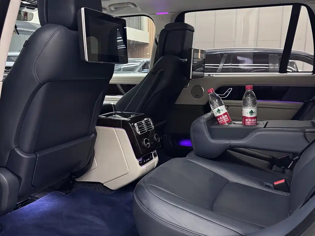 Land Rover Range Rover 2020 3.0 L6 Long Wheelbase