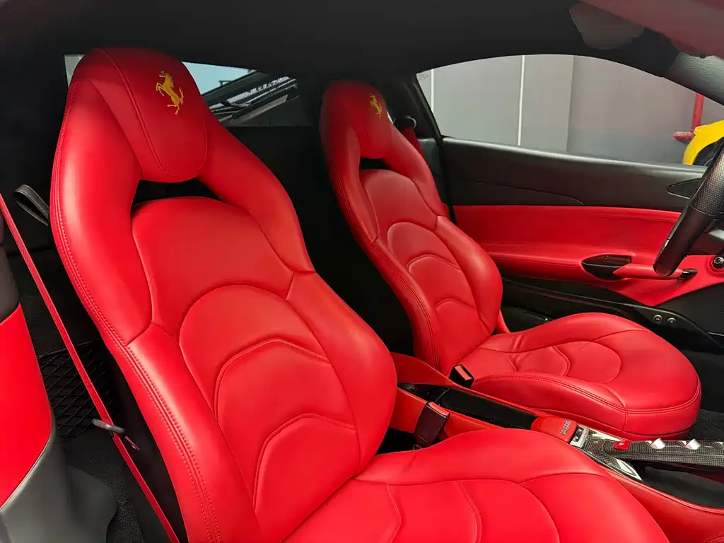 Ferrari 488 — миниатюра 17
