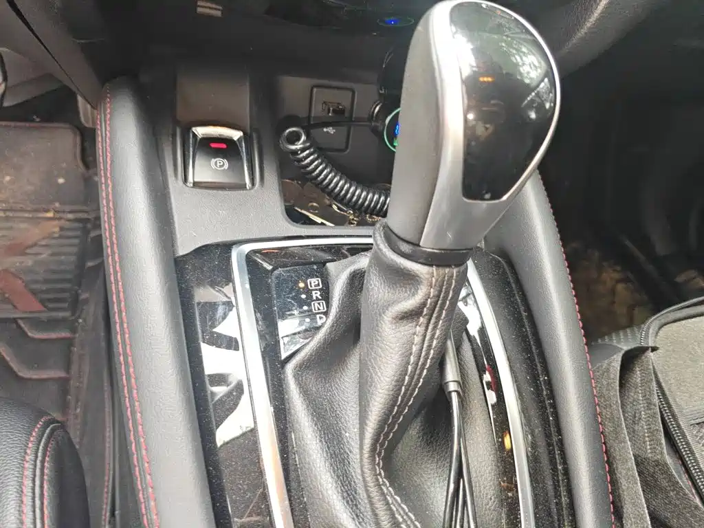 Nissan Qashqai — миниатюра 15