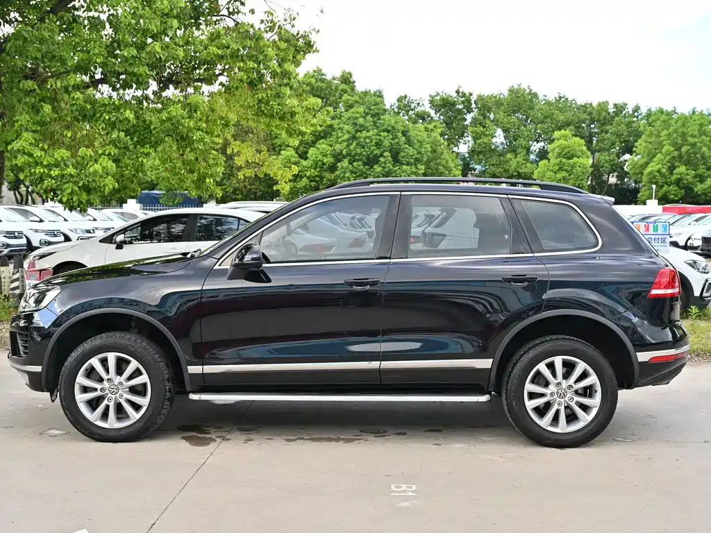 Volkswagen Touareg — миниатюра 2