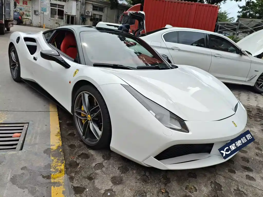 Ferrari 488 — миниатюра 2