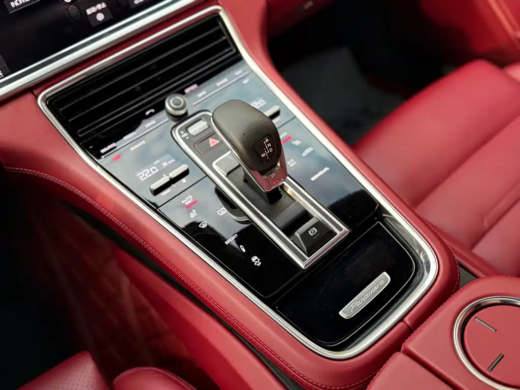 Porsche Panamera — миниатюра 15