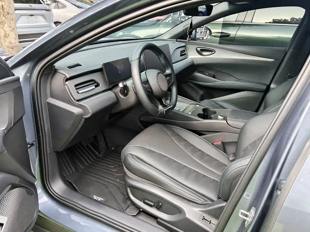 BYD Seals 06 DM-i версия для путешествий — миниатюра 5