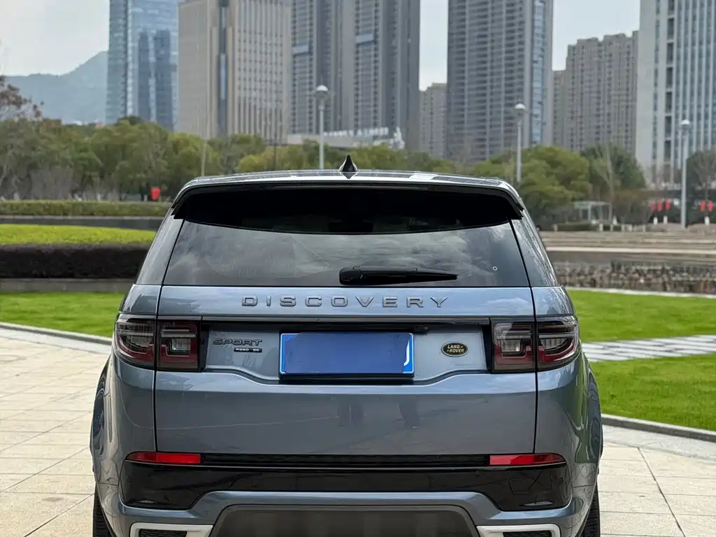 LAND ROVER DISCOVER SPORTS