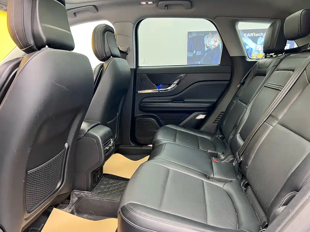 Lincoln Corsair 2021 2.0T