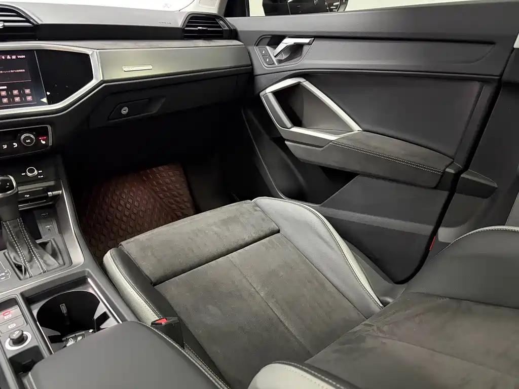 Audi Q3 2022 35 TFSI Fashion