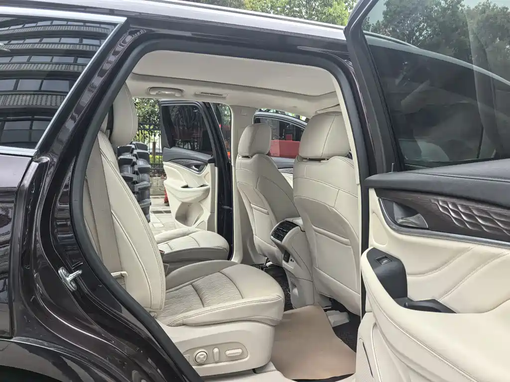 Buick Enclave — фотографии объявления, Фото 22