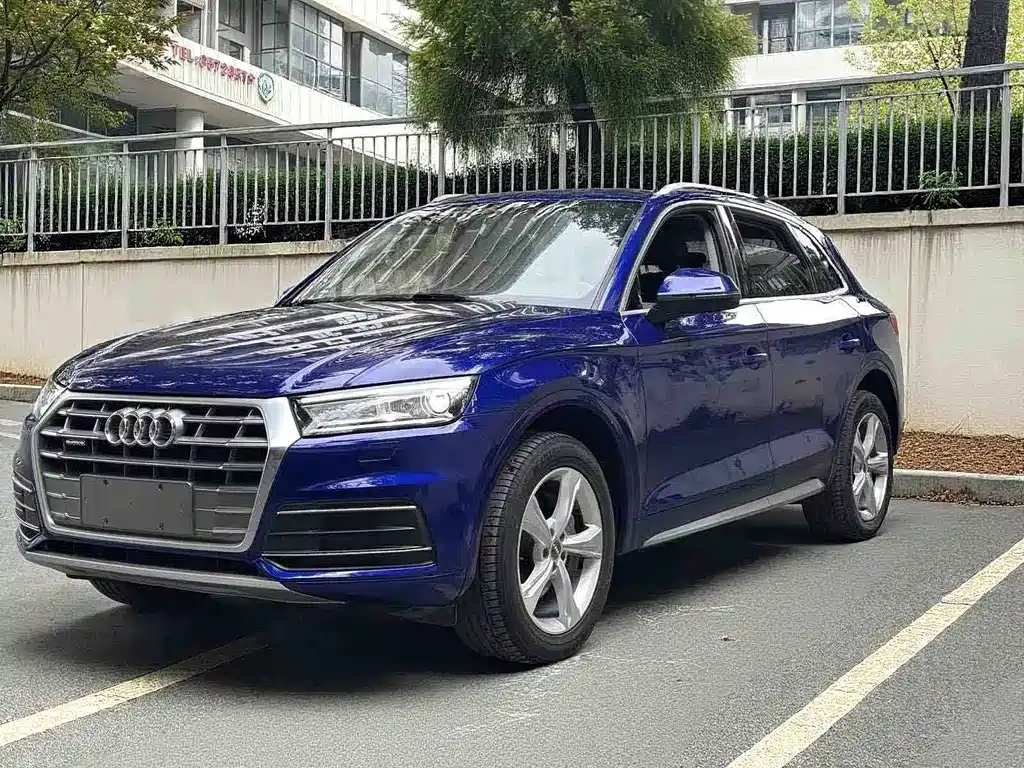 Audi Q5L 2019