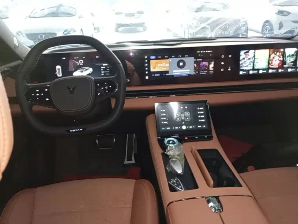 Voyah Passion 2024 PHEV Flagship