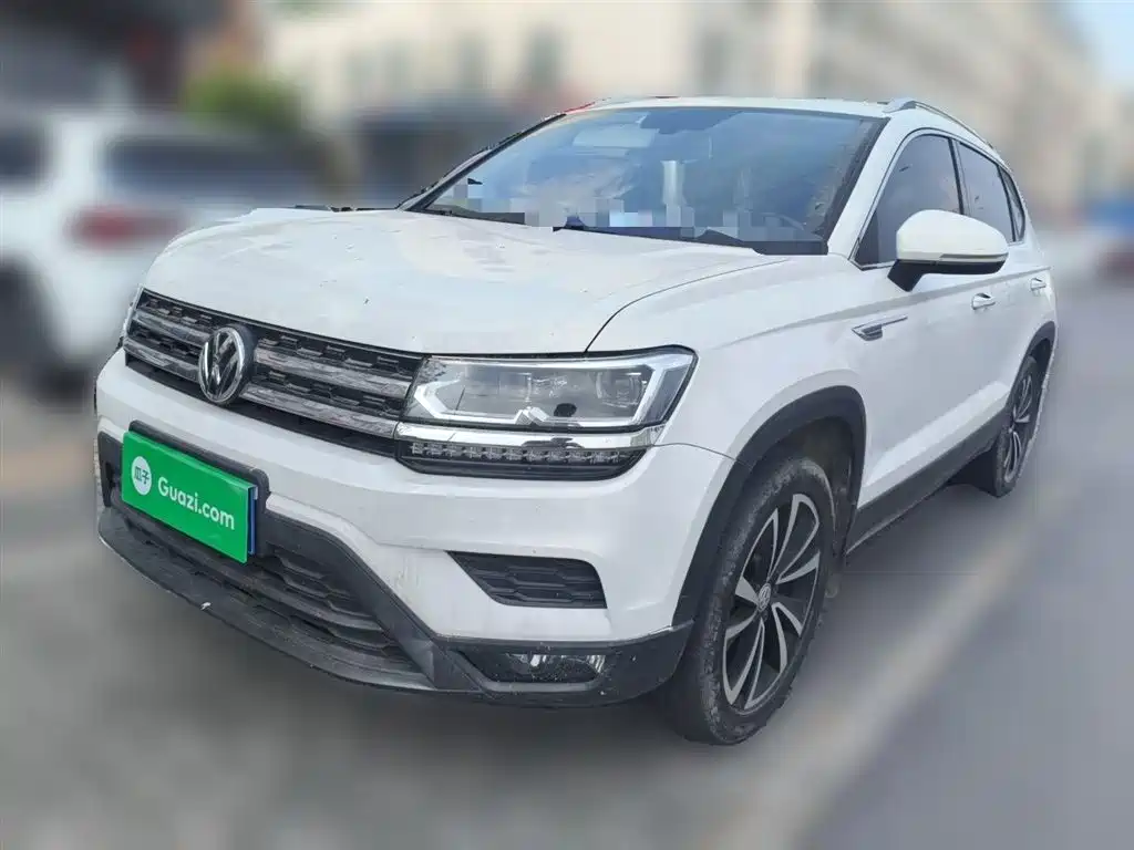 Volkswagen Tharu 2020