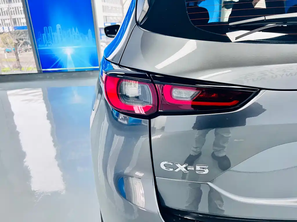 MAZDA CX 5