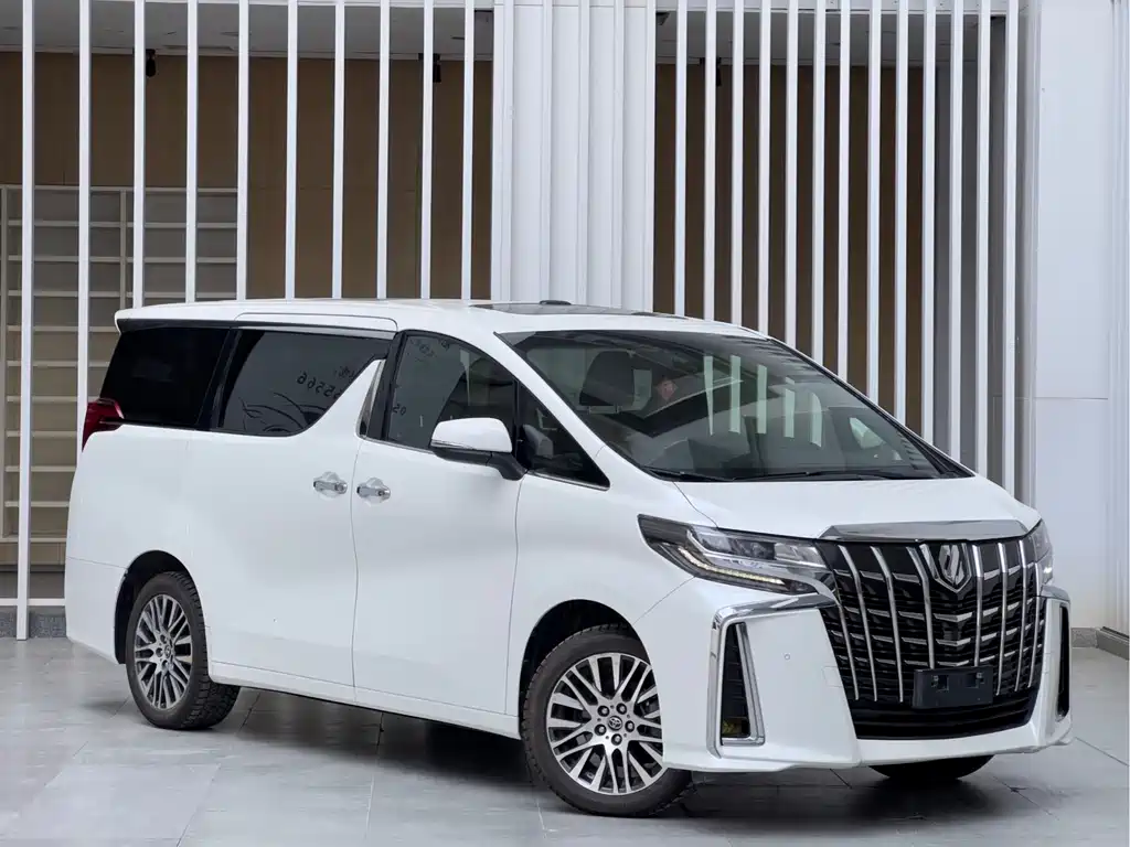 Toyota Alphard 2015 3.5L Luxury