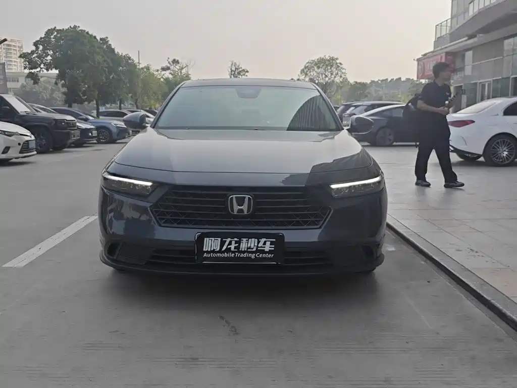 Honda Accord — миниатюра 2