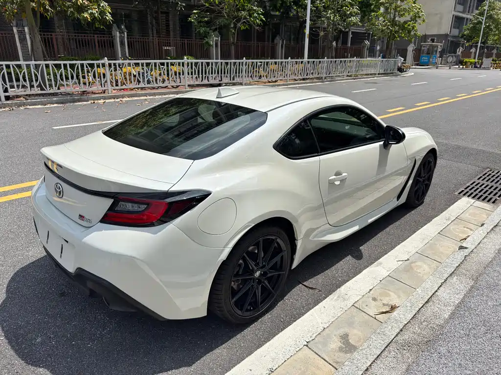 Toyota 86 2022 GR 86 2.4L MT