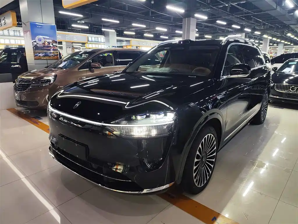 Aito 问界 AITO M9 2025