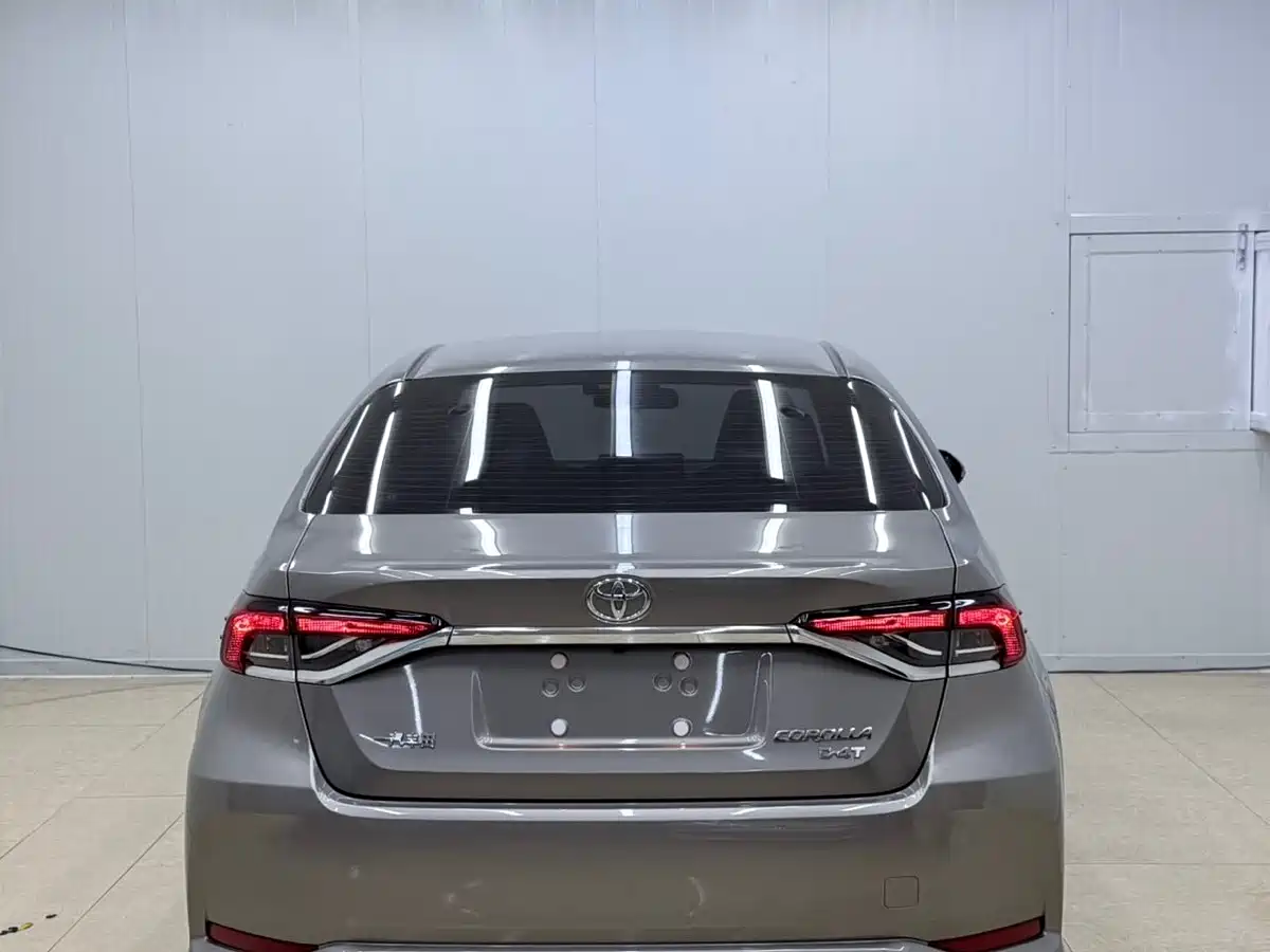 Toyota Corolla id 4589493 из Китая 20
