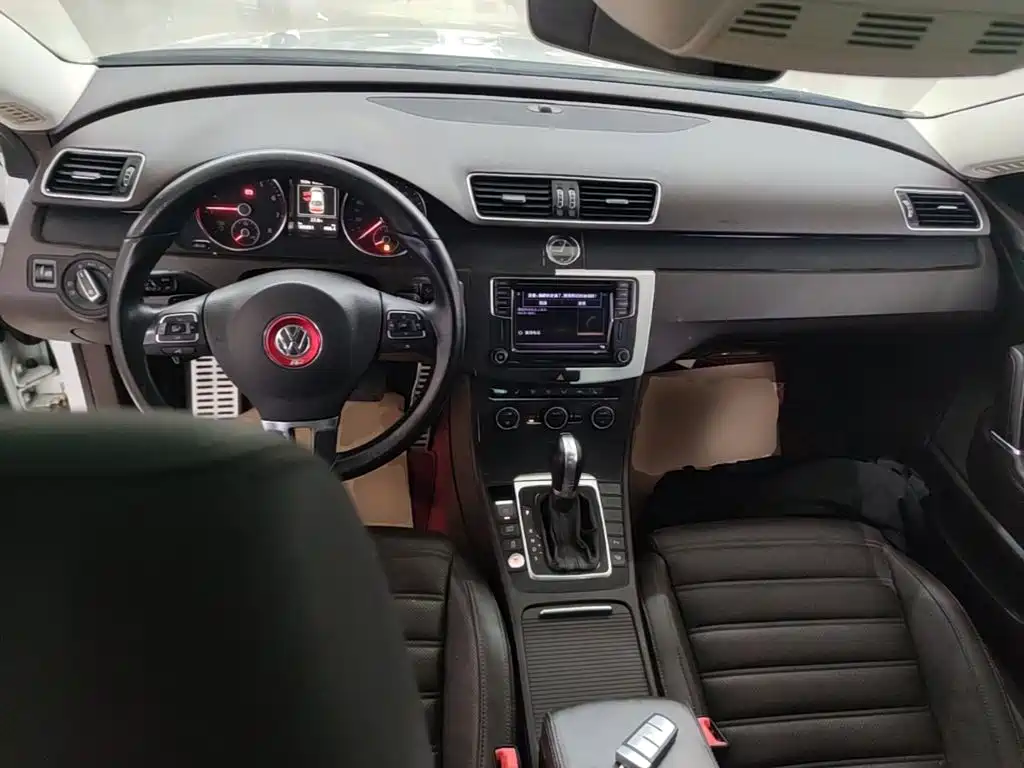 Volkswagen FAW - Passat CC CC 2016 1.8TSI Luxury