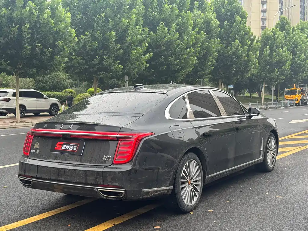 Hongqi H9 2022 2.0T