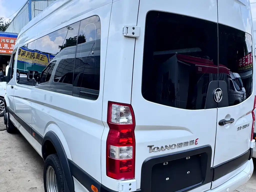 FOTON TUANO