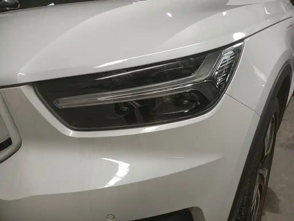Volvo XC40 NEV — миниатюра 24