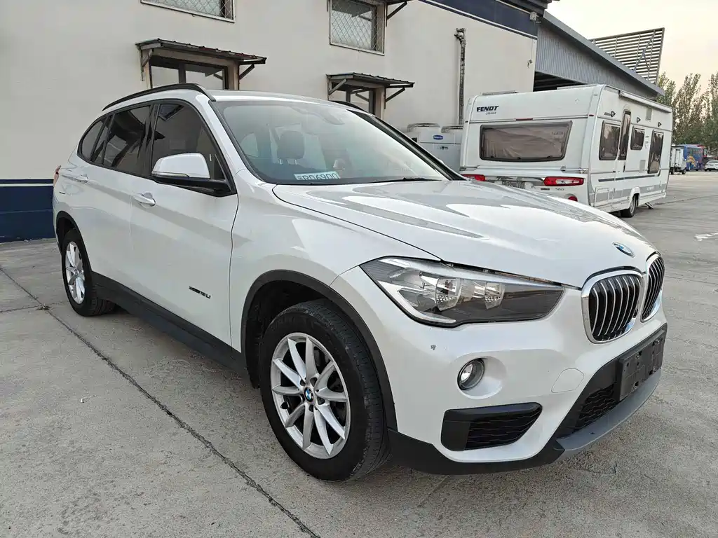BMW X1 — миниатюра 3