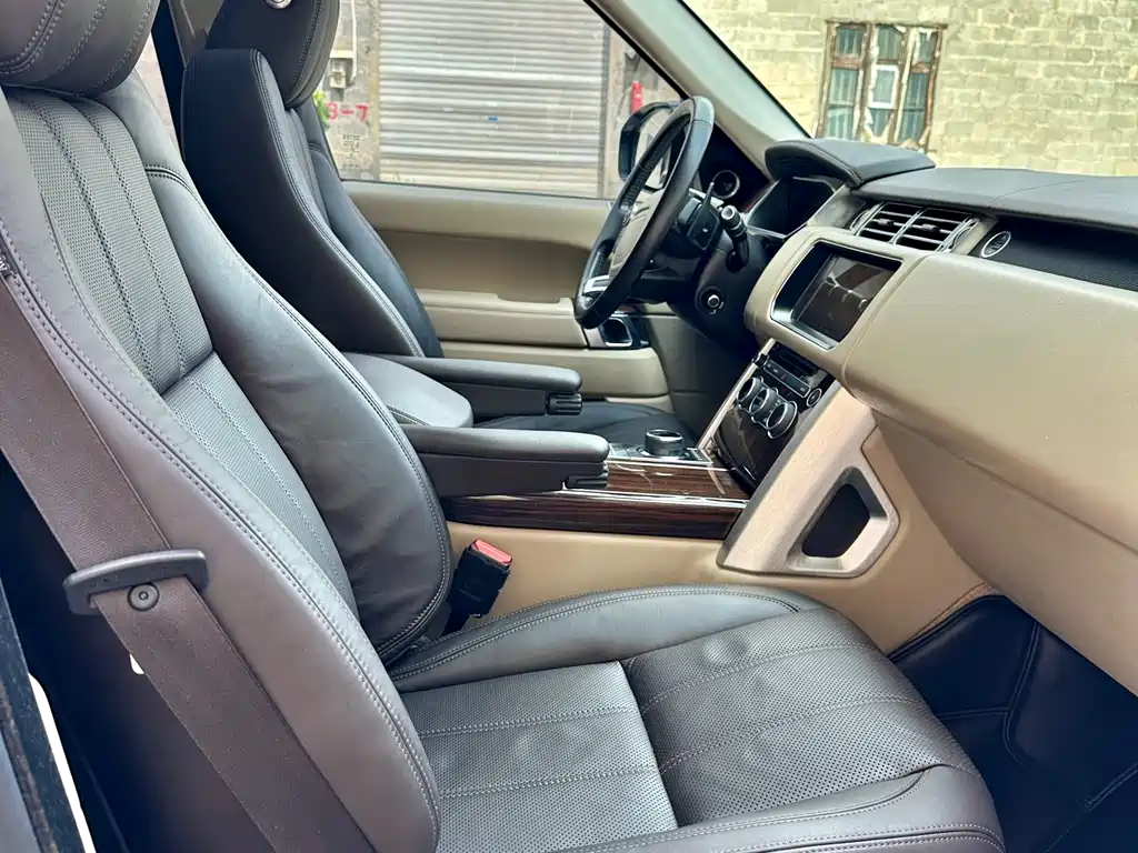 Land Rover Range Rover 2016 3.0 SC V6 Vogue Long Wheelbase