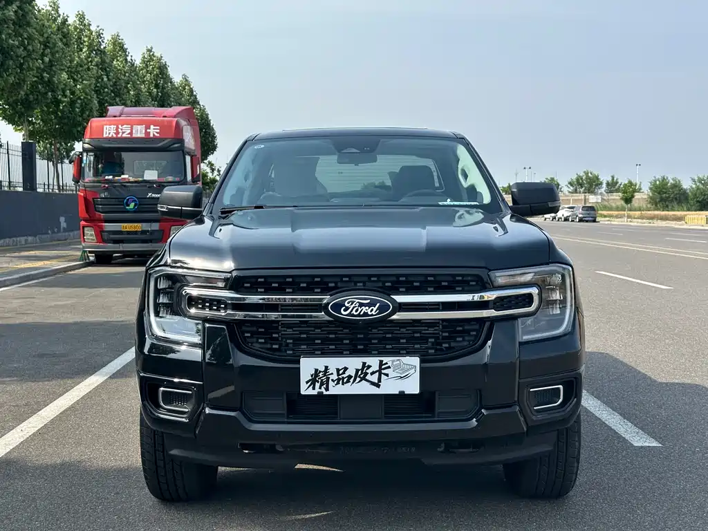 Ford Ranger 2025 AT