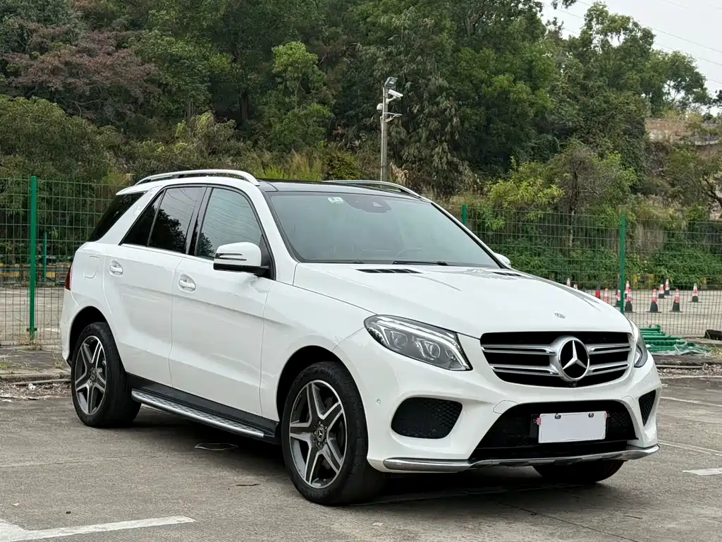 MERCEDES-BENZ GLE