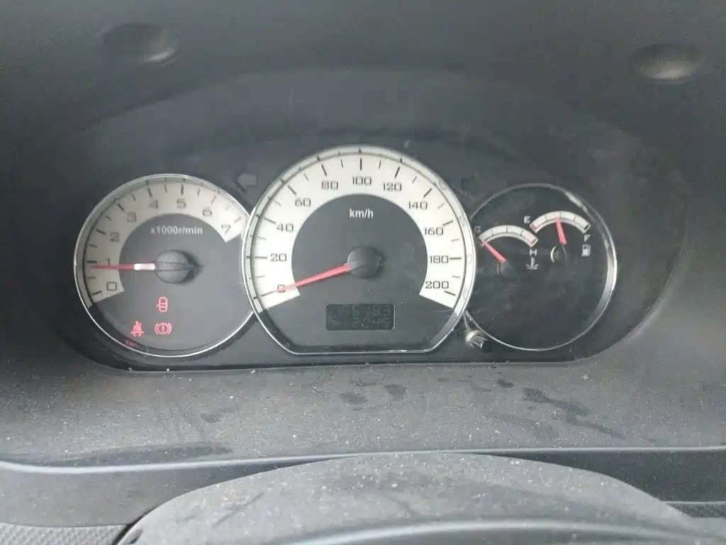 Wuling Hongguang — миниатюра 12