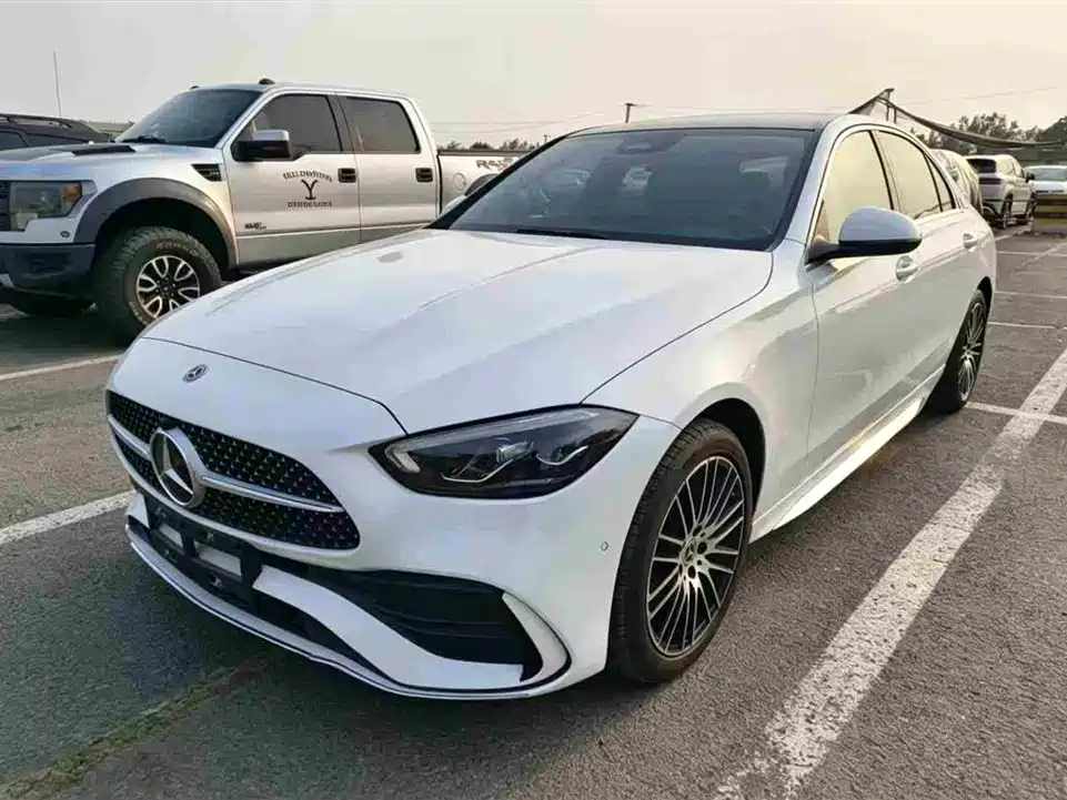 Mercedes-Benz C-Class 2021
