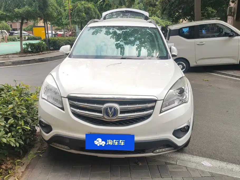 Changan CS35 — миниатюра 2
