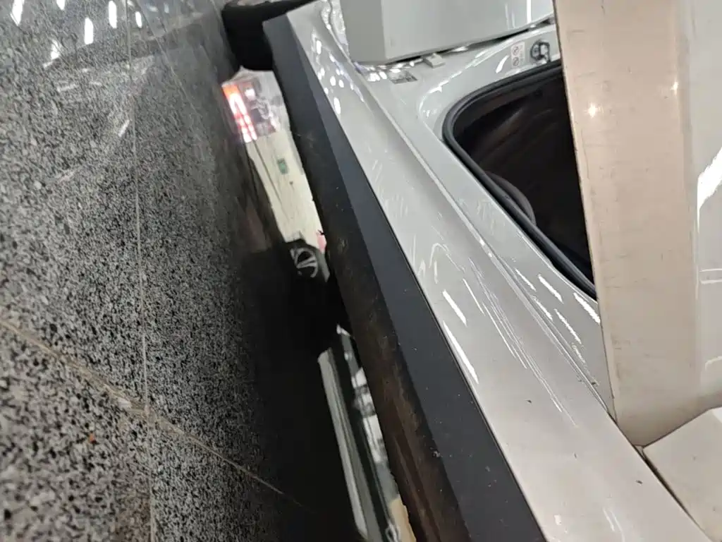 BMW i3 — миниатюра 21