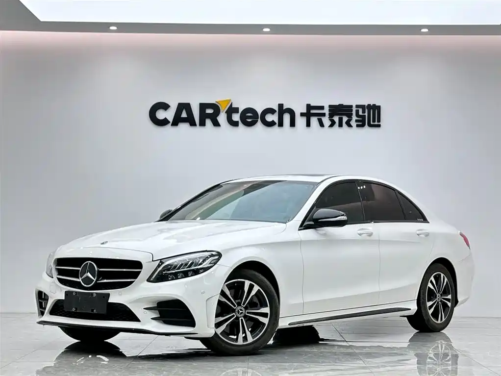 Mercedes-Benz C-Class 2019