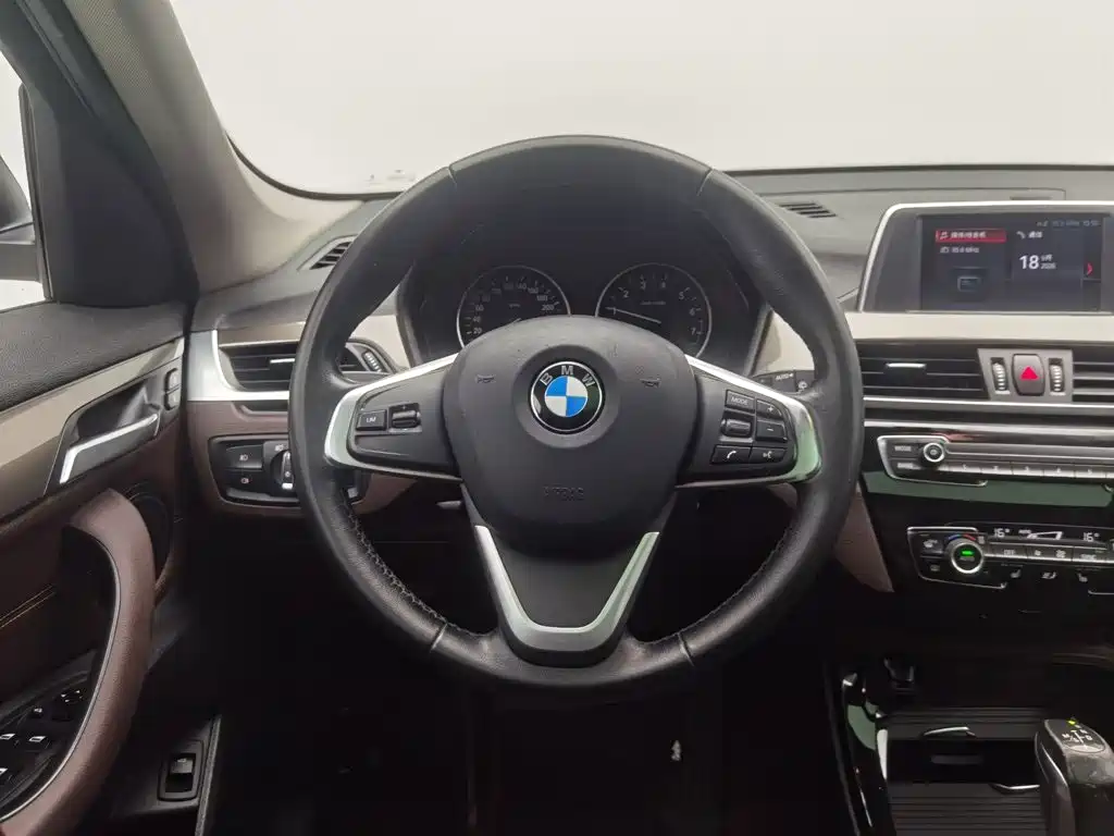 BMW X1 — миниатюра 11