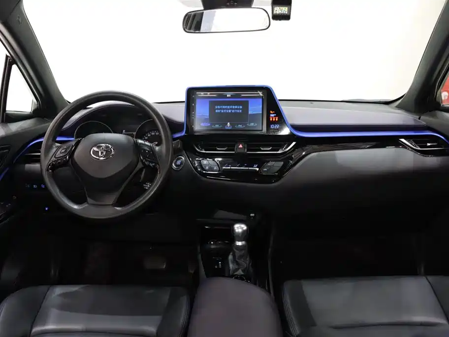 Toyota C-HR — фотографии объявления, Фото 11