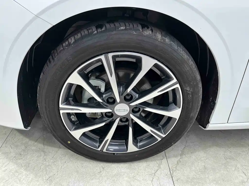 GEELY AUTOMOBILE EMGRAND