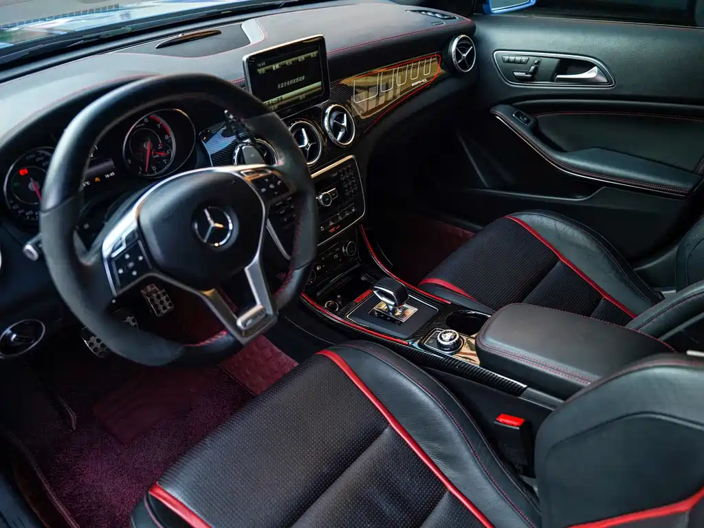 Mercedes-Benz GLA A MG 2015 AMG GLA 45 4MATIC