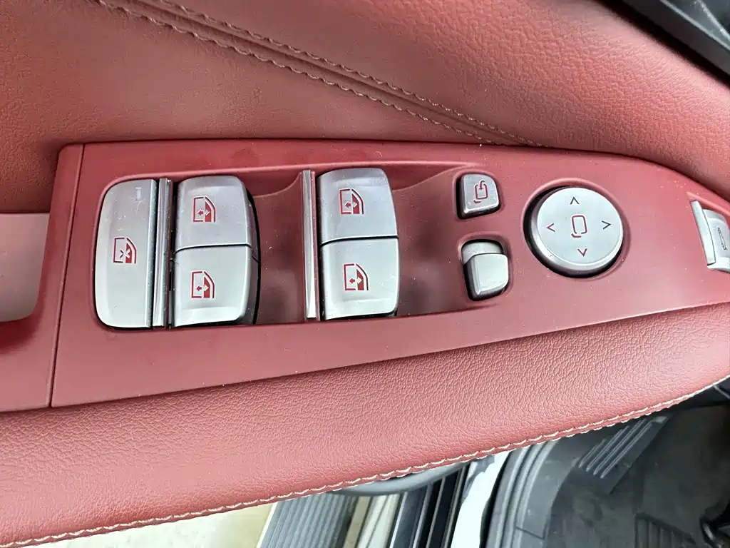 BMW X5 — миниатюра 17