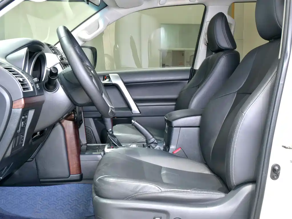 Toyota Land Cruiser Prado 2016 3.5L AT TX-L NAVI