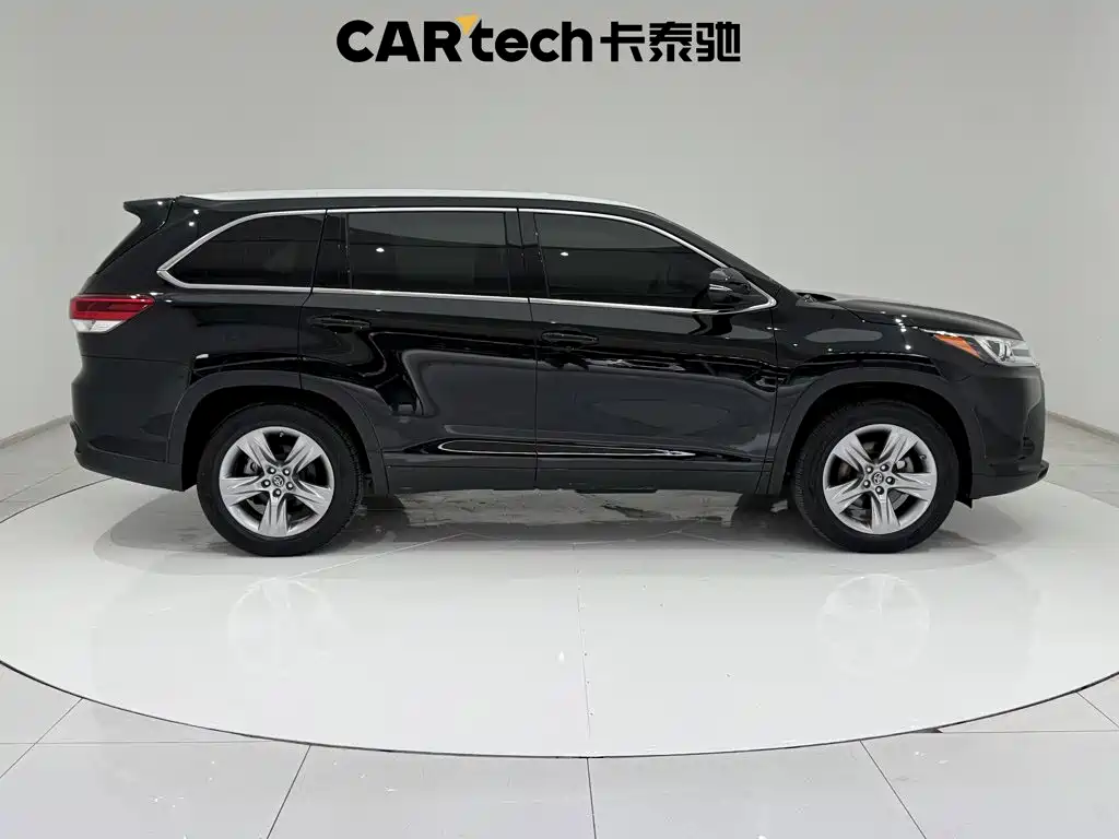 Toyota Highlander — миниатюра 4