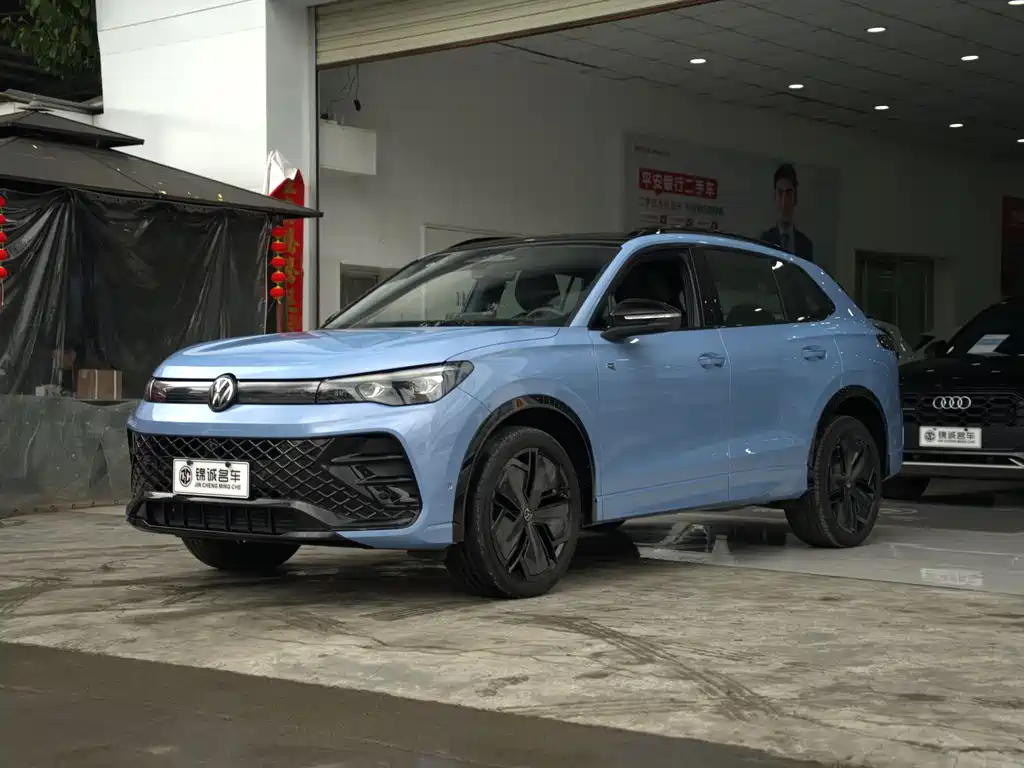 Volkswagen Tiguan L 2024