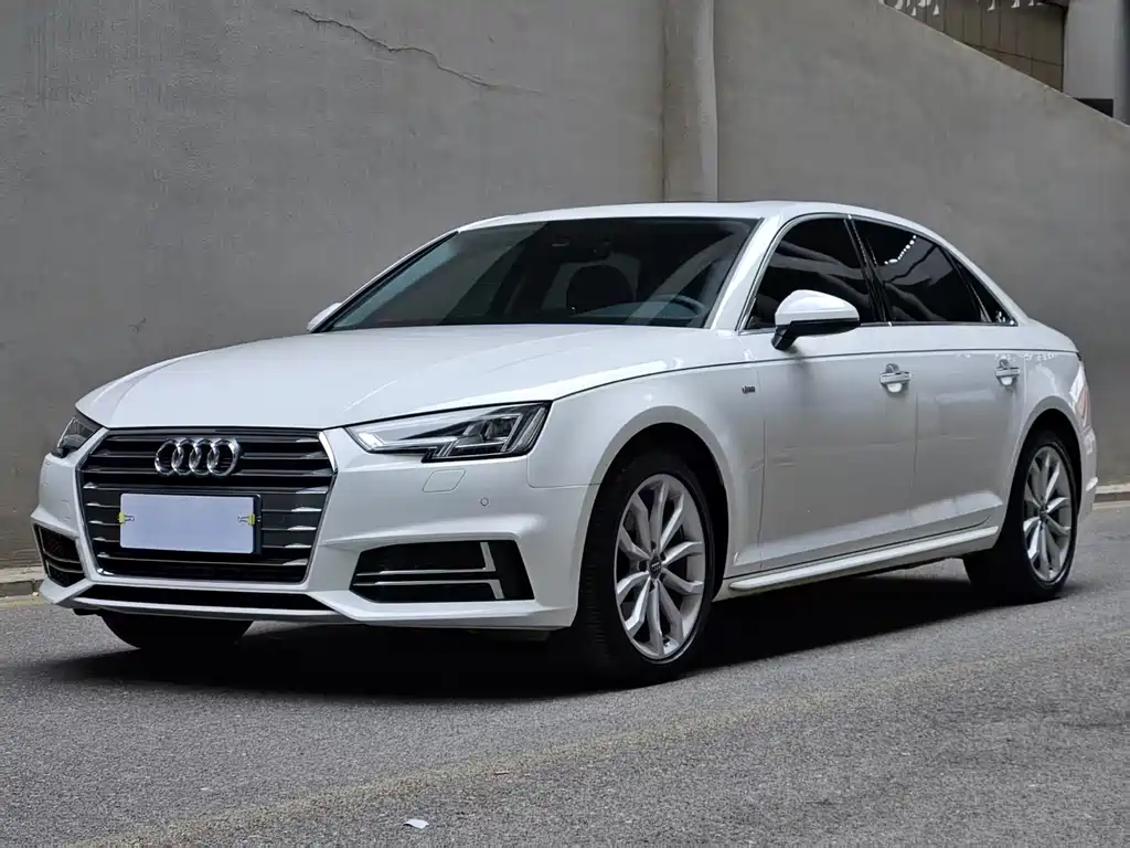 Audi A4L 2018