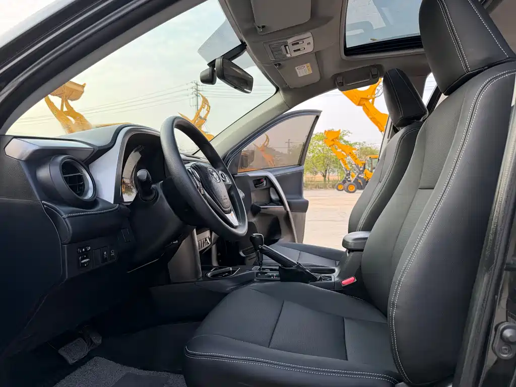 TOYOTA RAV4 RONGFANG