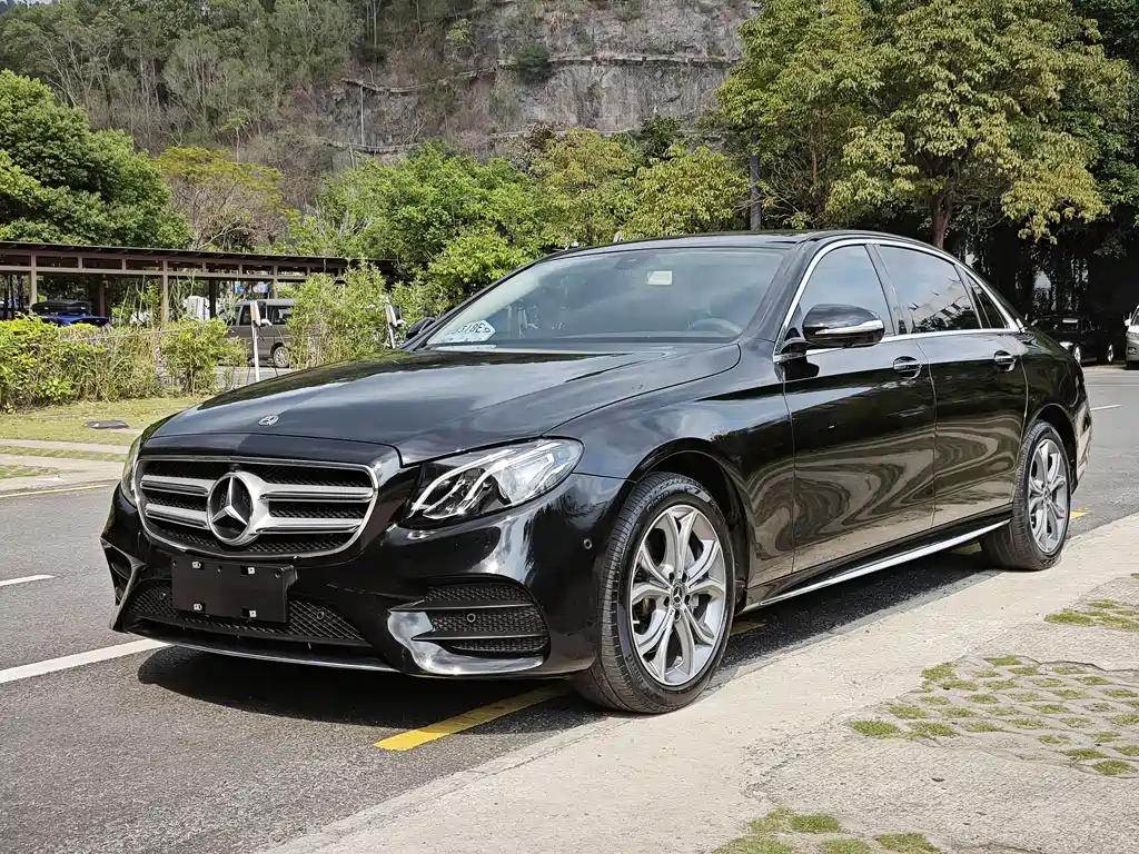 Mercedes-Benz E-Class 2020