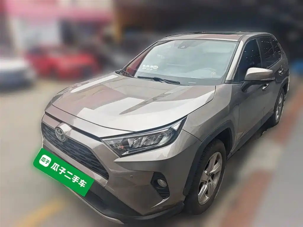 Toyota RAV4 2021