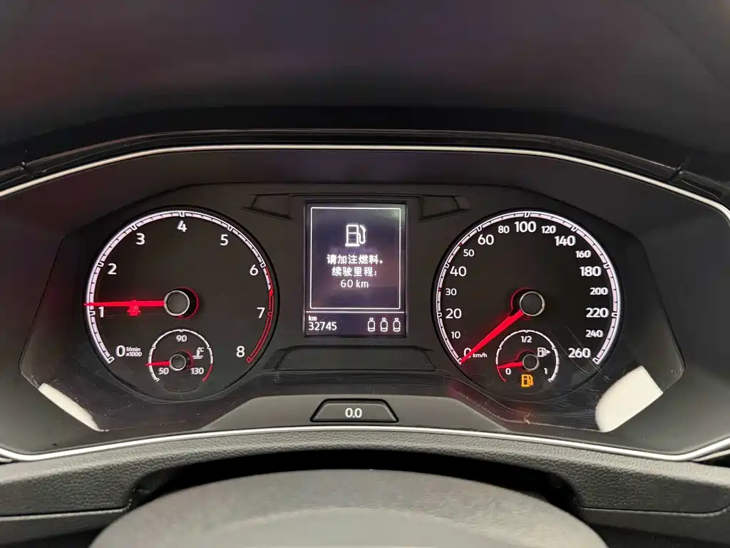 Volkswagen T-Roc — миниатюра 15