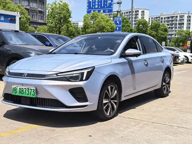 2021 Roewe ER6
